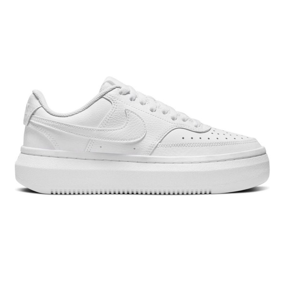 Nike Shoes - Nike White Sneakers